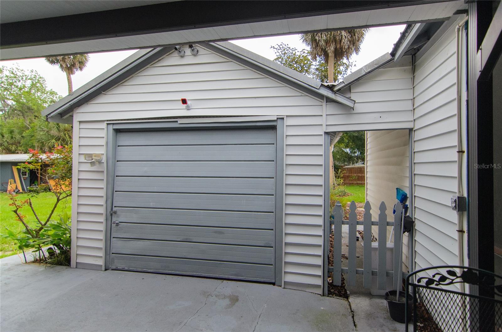 house-02-20